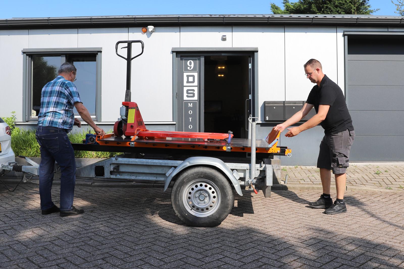 HUREN: Slimme trailer met oprijfunctie – laad tot 500 kg zonder tillen!